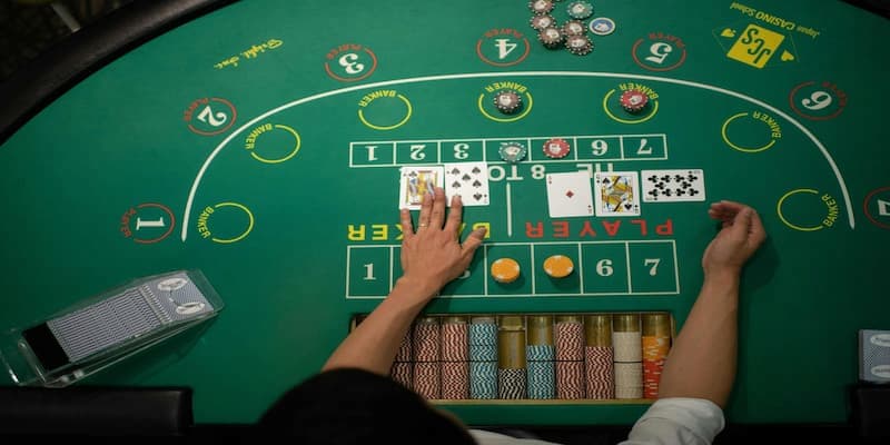 Bí quyết và chiến thuật chơi Baccarat FB88 giúp cược thủ lật ngược thế cờ